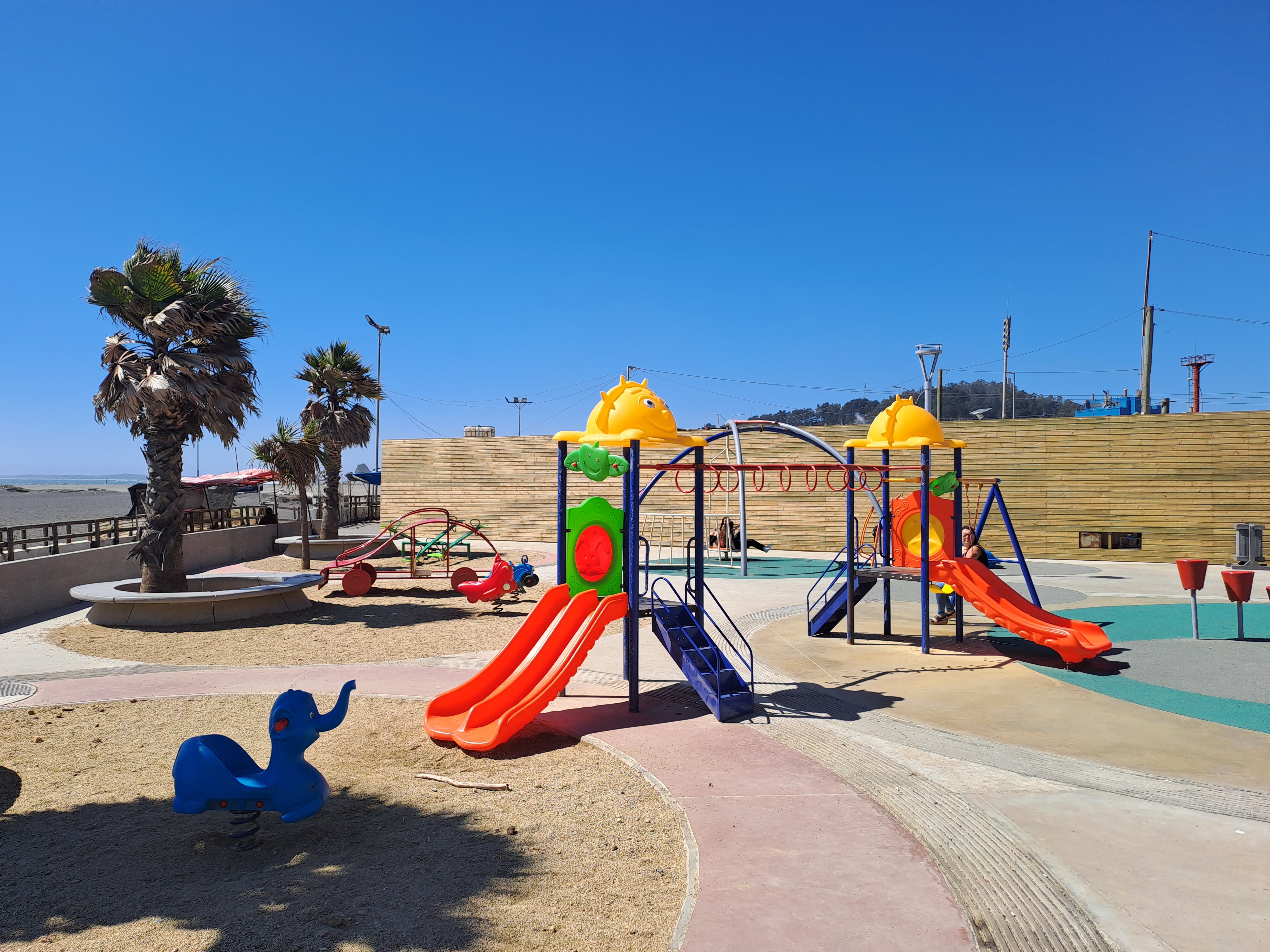 fotografía de los resbalines para los niños